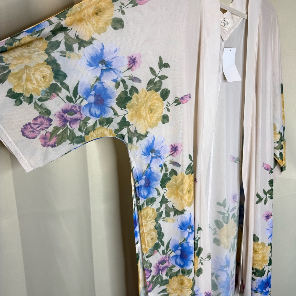 Ember floral kimono robe Size XL #loungewear #cozy - Picture 2 of 3